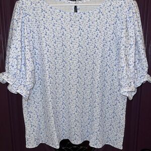 Floral Blue and White Women's Top